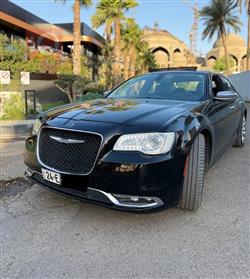 کرایسلەر 300